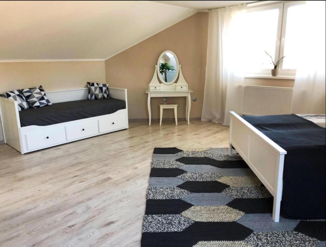 P&P Apartmany Бойнице Экстерьер фото