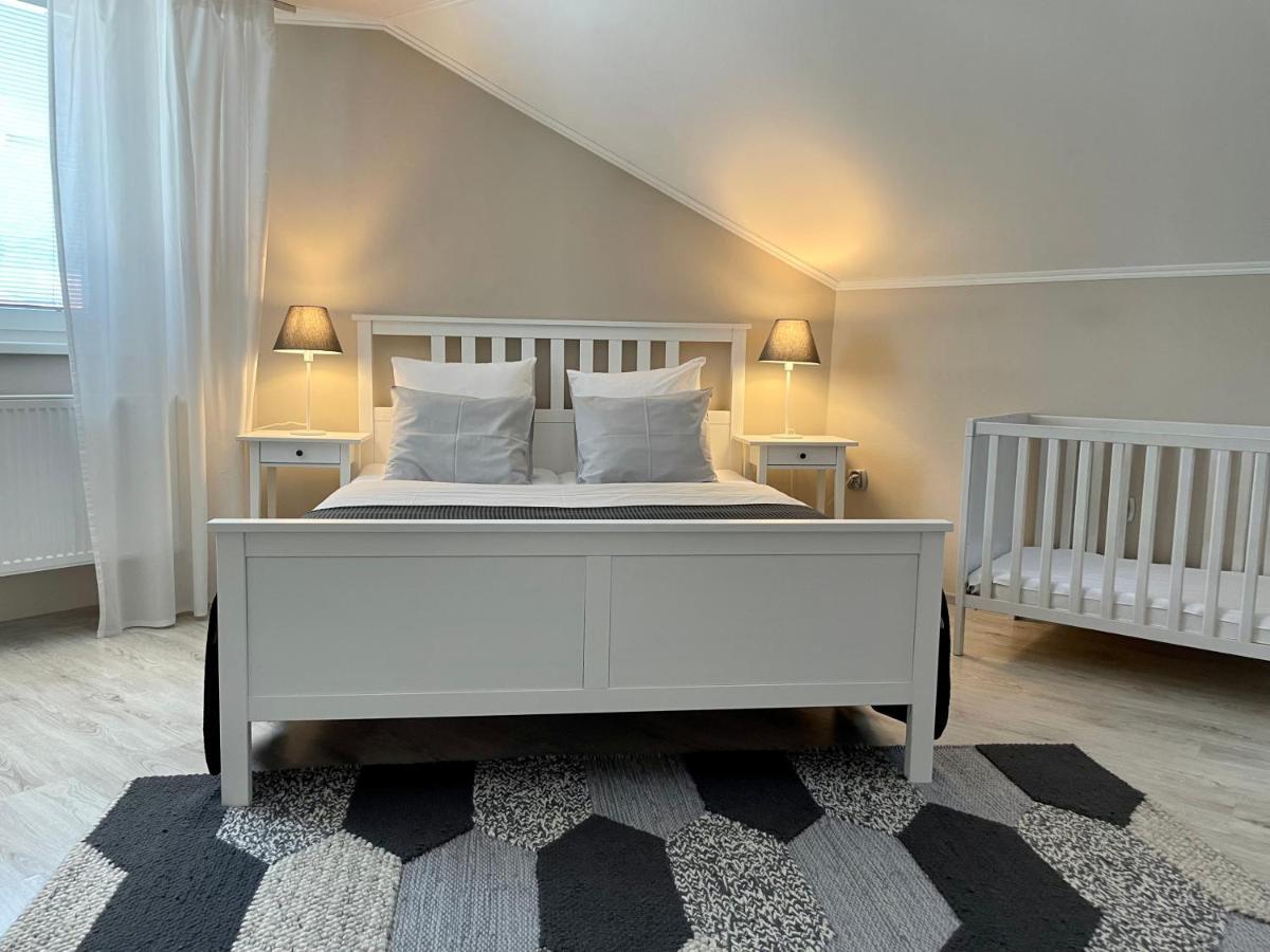 P&P Apartmany Бойнице Экстерьер фото